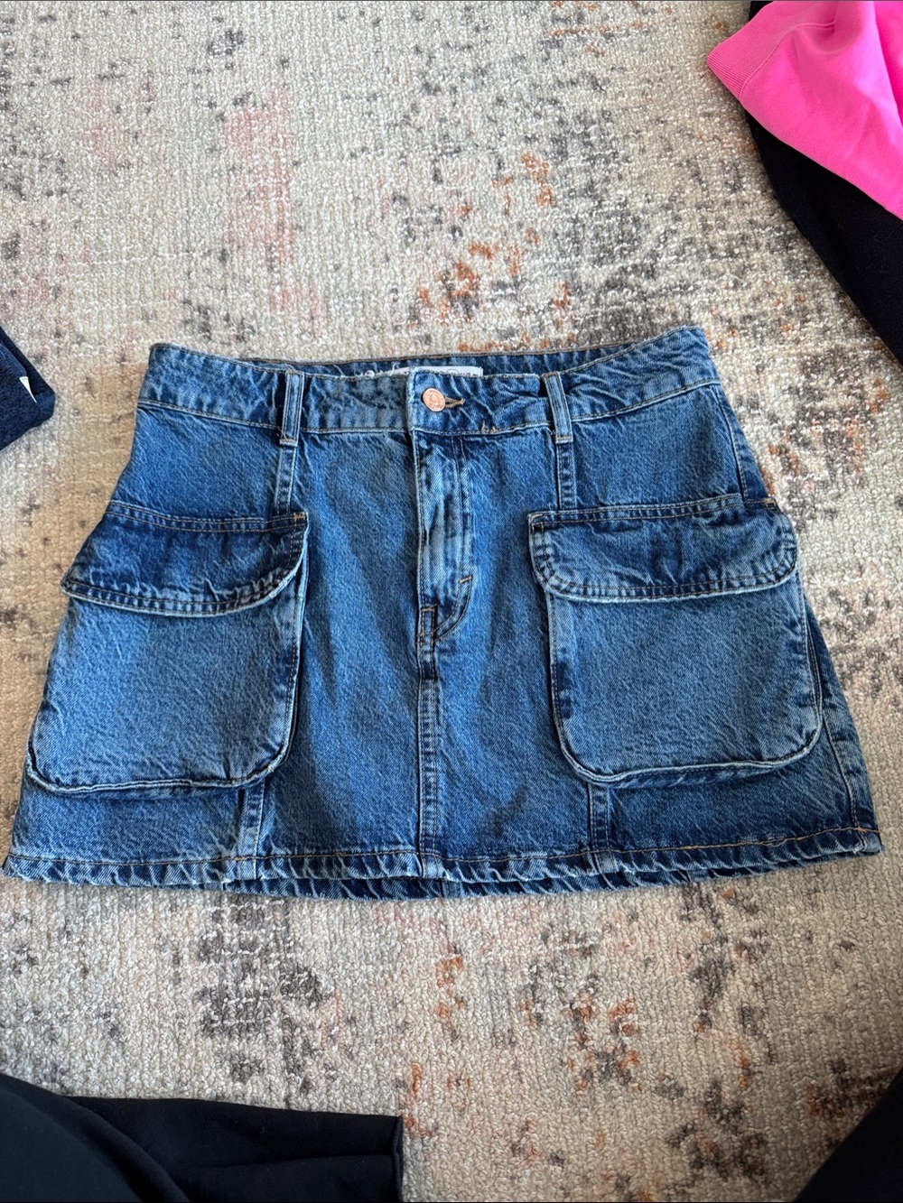 Denim Cargo Pocket Mini Skirt - Zara